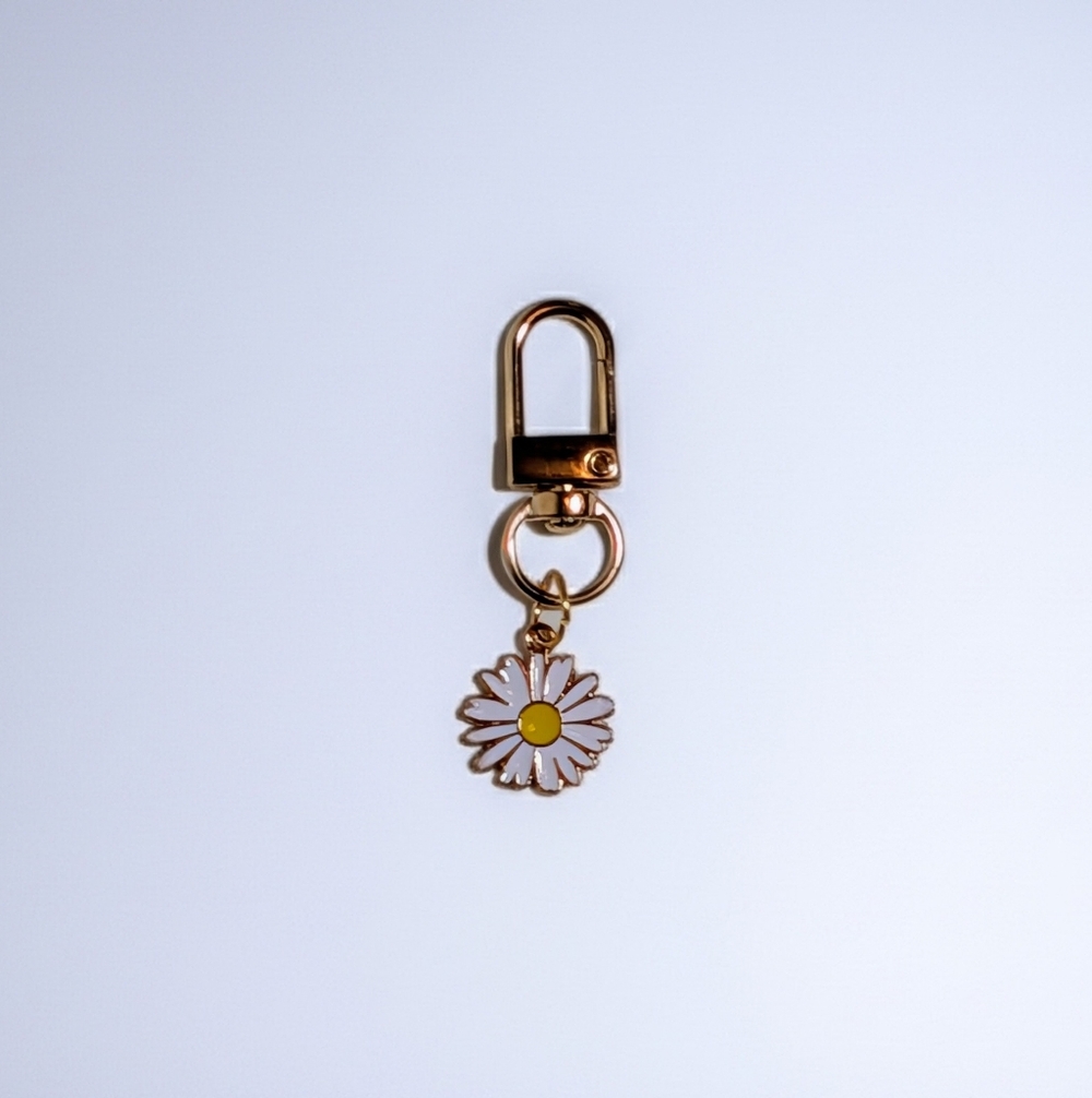 JoJo Styles Mini Daisy Bag Charm / Keychain